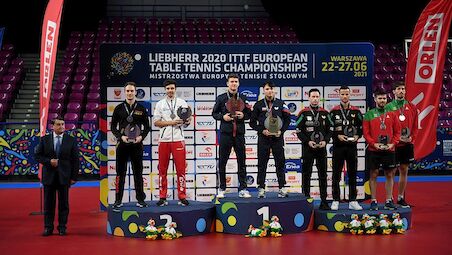 President Igor LEVITIN congratulates winners of LIEBHERR ITTF European Championships