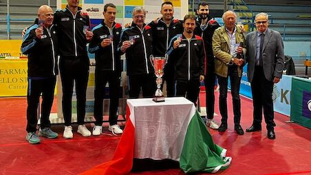 Apuania Carrara celebrates their sixth title in the Italian championship.