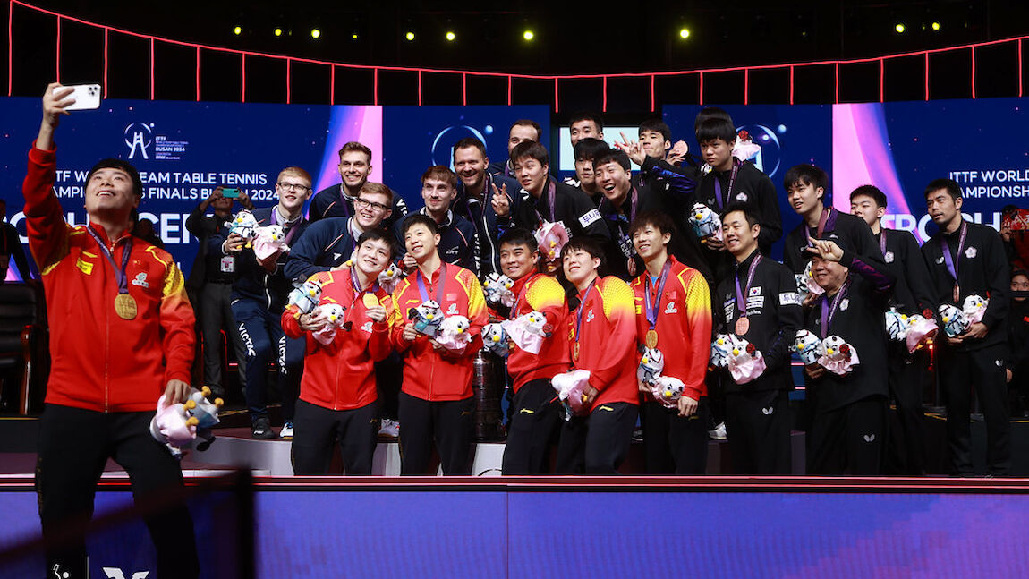 Silver and bronze medals for France at the ITTF World Team Table Tennis Championships Finals in Busan