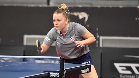 Hana ARAPOVIC Beats No. 1 Seed to Claim Top Spot in the Group